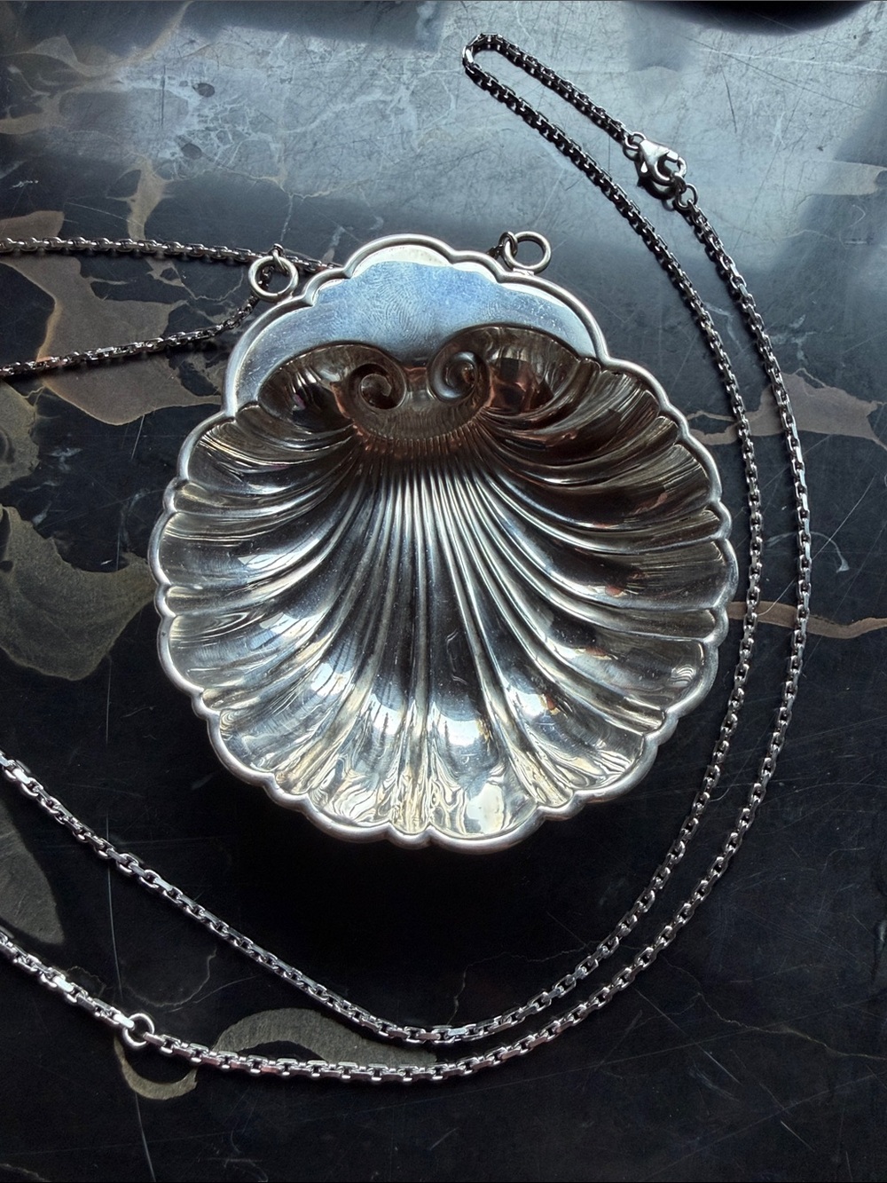 Sterling Shell Pendant Necklace - Silver Scallop Design